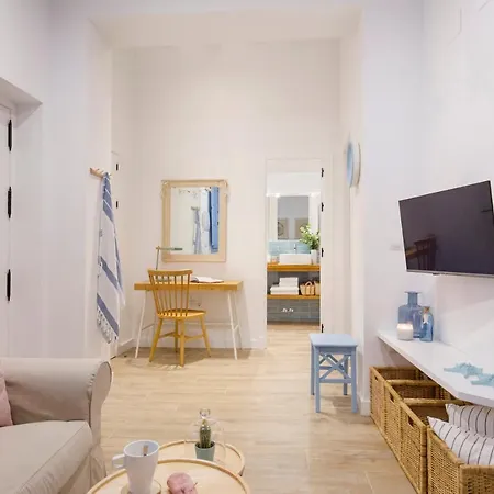 Apartment Centro Blue Window